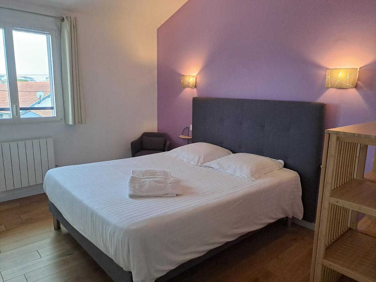 Hotel L'Auberge Canaulaise Lacanau Luaran gambar